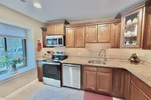 102 Windham Ct, Newtown, PA 18940 - Photo 7