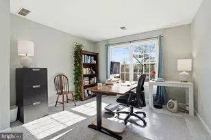 2840 W Fox Chase Cir, Doylestown, PA 18902 - Photo 29