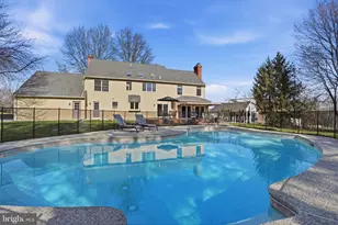 2840 W Fox Chase Cir, Doylestown, PA 18902 - Photo 37