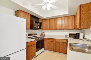 1576 Applewood Cir, Yardley, PA 19067 - Photo 13