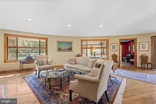 2119 S Sugan Rd, New Hope, PA 18938 - Photo 9