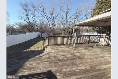 10 Bowling Green Avenue, Morrisville, PA 19067 - Photo 41