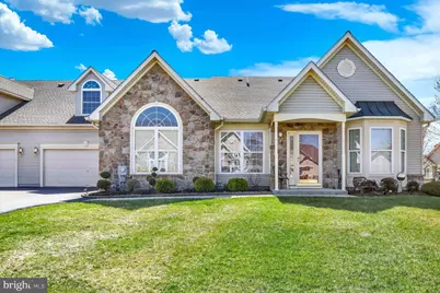 240 Shady Brook Drive #270, Langhorne, PA 19047 - Photo 1