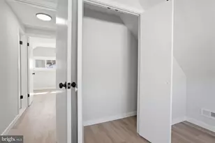 10 MacIntosh Rd, Levittown, PA 19056 - Photo 29