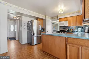 1640 Britany Dr, Bensalem, PA 19020 - Photo 13