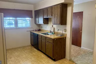 49 Fair Isle Cir, Chalfont, PA 18914 - Photo 7