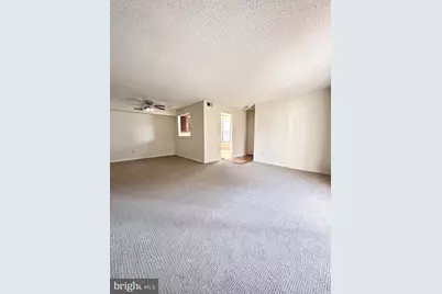 806 Barry Court, Southampton, PA 18966 - Photo 9