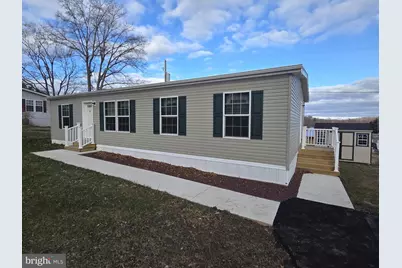 4 Woodedge Drive, Quakertown, PA 18951 - Photo 1