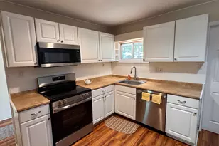 33 Twisting Ln, Levittown, PA 19054 - Photo 7