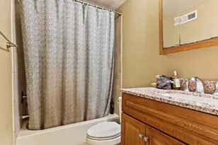 70 Sandybrook Dr, Langhorne, PA 19047 - Photo 17