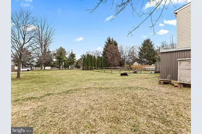 70 Sandybrook Drive, Langhorne, PA 19047 - Photo 5