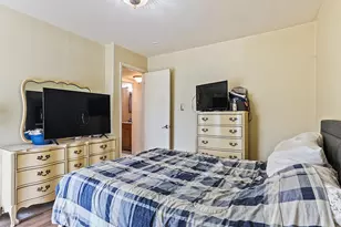 70 Sandybrook Dr, Langhorne, PA 19047 - Photo 15