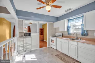 813 4th Ave, Bristol, PA 19007 - Photo 9