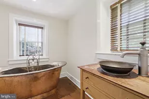 1682 Clydesdale Cir, Yardley, PA 19067 - Photo 35
