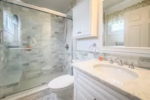 55 Teaberry Ln, Levittown, PA 19054 - Photo 15