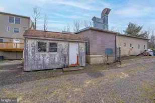 3757 Windy Bush Rd, New Hope, PA 18938 - Photo 25