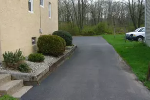 136 E Park Ave, Sellersville, PA 18960 - Photo 3