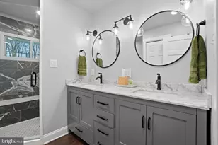 157 Mill Dr, Levittown, PA 19056 - Photo 15