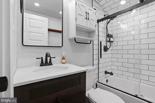 157 Mill Dr, Levittown, PA 19056 - Photo 17