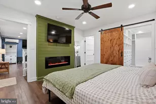 157 Mill Dr, Levittown, PA 19056 - Photo 13