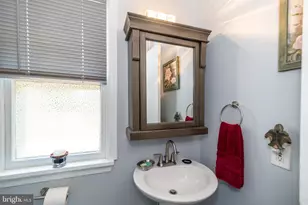 825 Highland Ave, Morrisville, PA 19067 - Photo 45