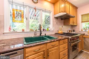 825 Highland Ave, Morrisville, PA 19067 - Photo 43