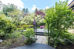 825 Highland Ave, Morrisville, PA 19067 - Photo 19