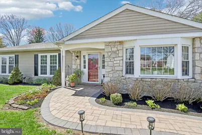 923 Pickering Drive, Yardley, PA 19067 - Photo 5