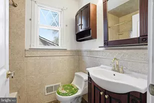 4820 Dara Faith Dr, Feasterville-Trevose, PA 19053 - Photo 31