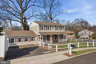 4820 Dara Faith Dr, Feasterville-Trevose, PA 19053 - Photo 3