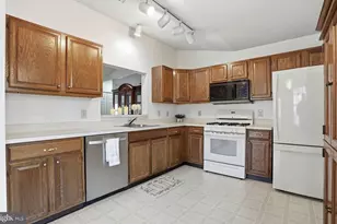 486 Cedar Hollow Dr, Yardley, PA 19067 - Photo 7