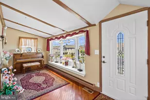 4564 Oak Ave, Feasterville-Trevose, PA 19053 - Photo 5