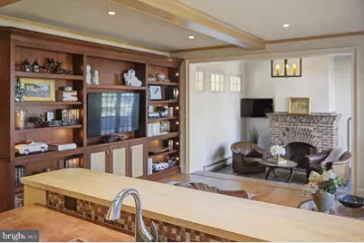 85 E Oakland Avenue, Doylestown, PA 18901 - Photo 15