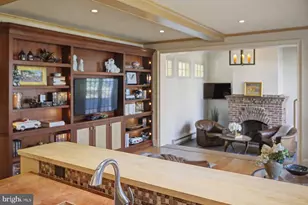 85 E Oakland Ave, Doylestown, PA 18901 - Photo 15