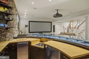 85 E Oakland Ave, Doylestown, PA 18901 - Photo 37