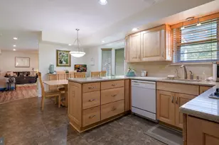 73 Springwood Dr, Southampton, PA 18966 - Photo 15