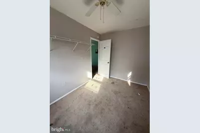 217 Apple Street, Levittown, PA 19057 - Photo 17