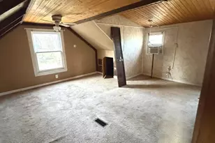 217 Apple St, Levittown, PA 19057 - Photo 39