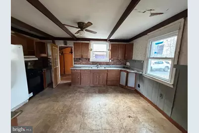 217 Apple Street, Levittown, PA 19057 - Photo 23