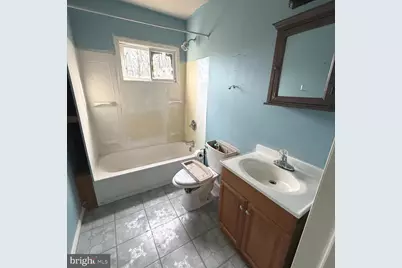 217 Apple Street, Levittown, PA 19057 - Photo 11