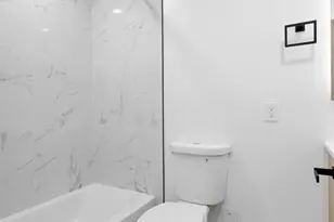 25 Autumn Ln, Levittown, PA 19055 - Photo 7