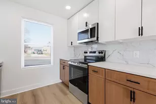 25 Autumn Ln, Levittown, PA 19055 - Photo 13