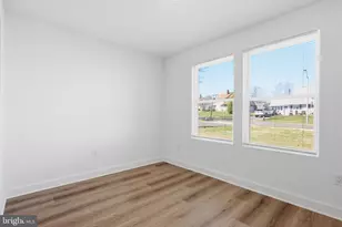 25 Autumn Ln, Levittown, PA 19055 - Photo 15