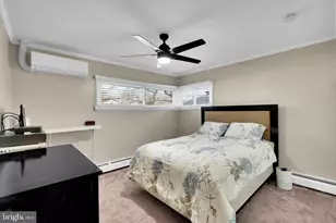 35 Honeysuckle Ln, Levittown, PA 19055 - Photo 25