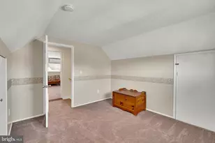 35 Honeysuckle Ln, Levittown, PA 19055 - Photo 31