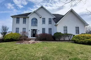 529 Glen Meadow Rd, Richboro, PA 18954 - Photo 1