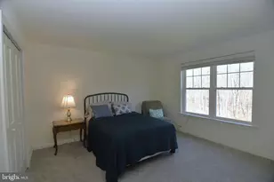 924 Holden Ct, Warminster, PA 18974 - Photo 17