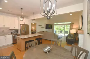 924 Holden Ct, Warminster, PA 18974 - Photo 5