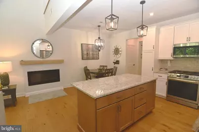 924 Holden Court, Warminster, PA 18974 - Photo 7