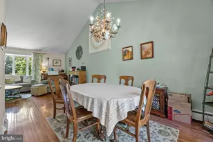 28 Edgewood Rd, Yardley, PA 19067 - Photo 9